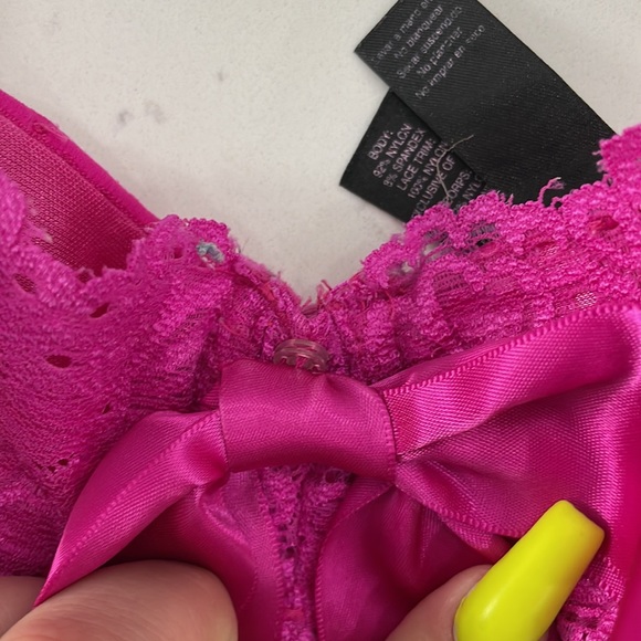 LaSenza satin bow bra - Picture 4 of 7